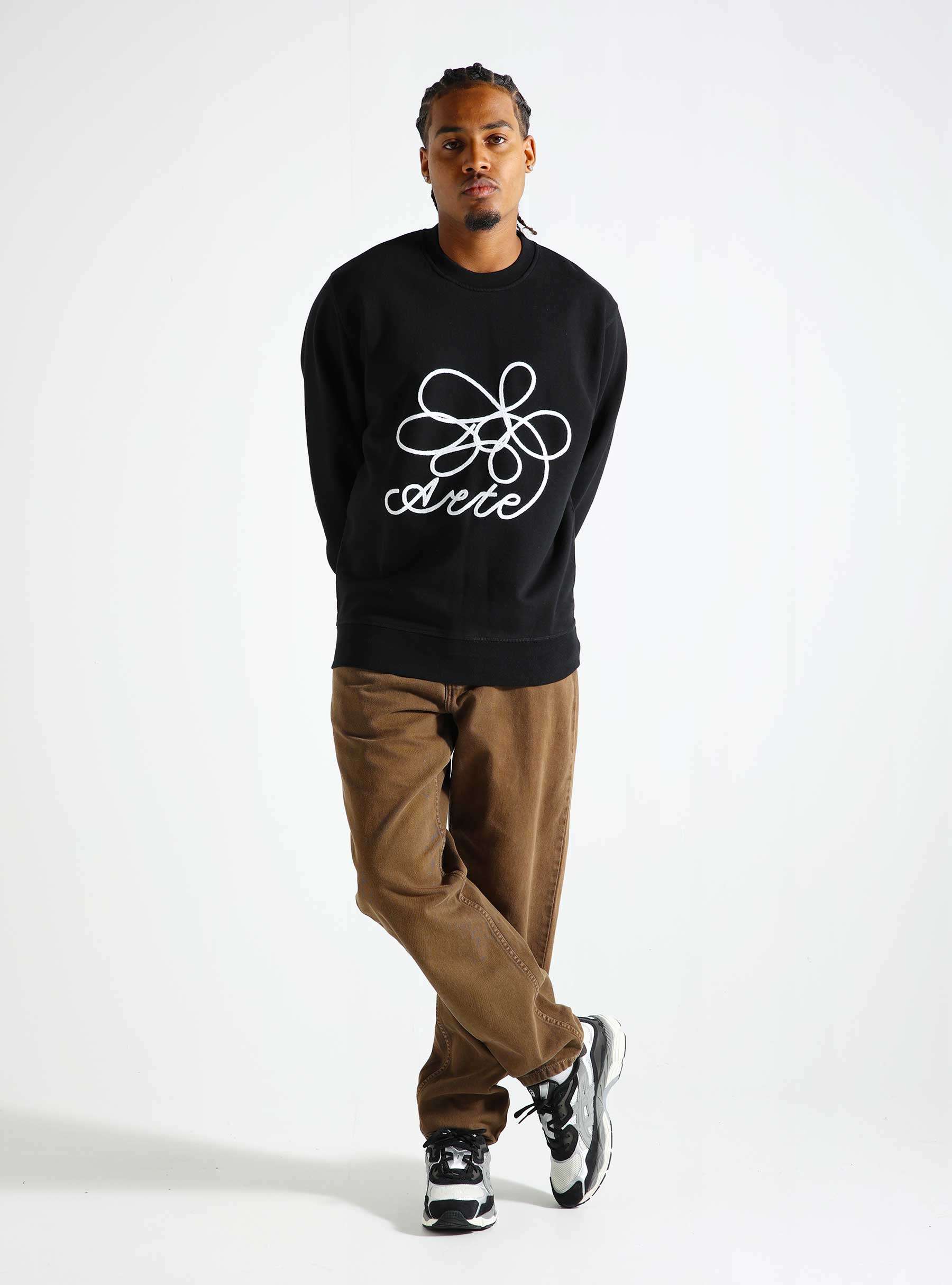 Flower Logo Crewneck Black AW24-130C