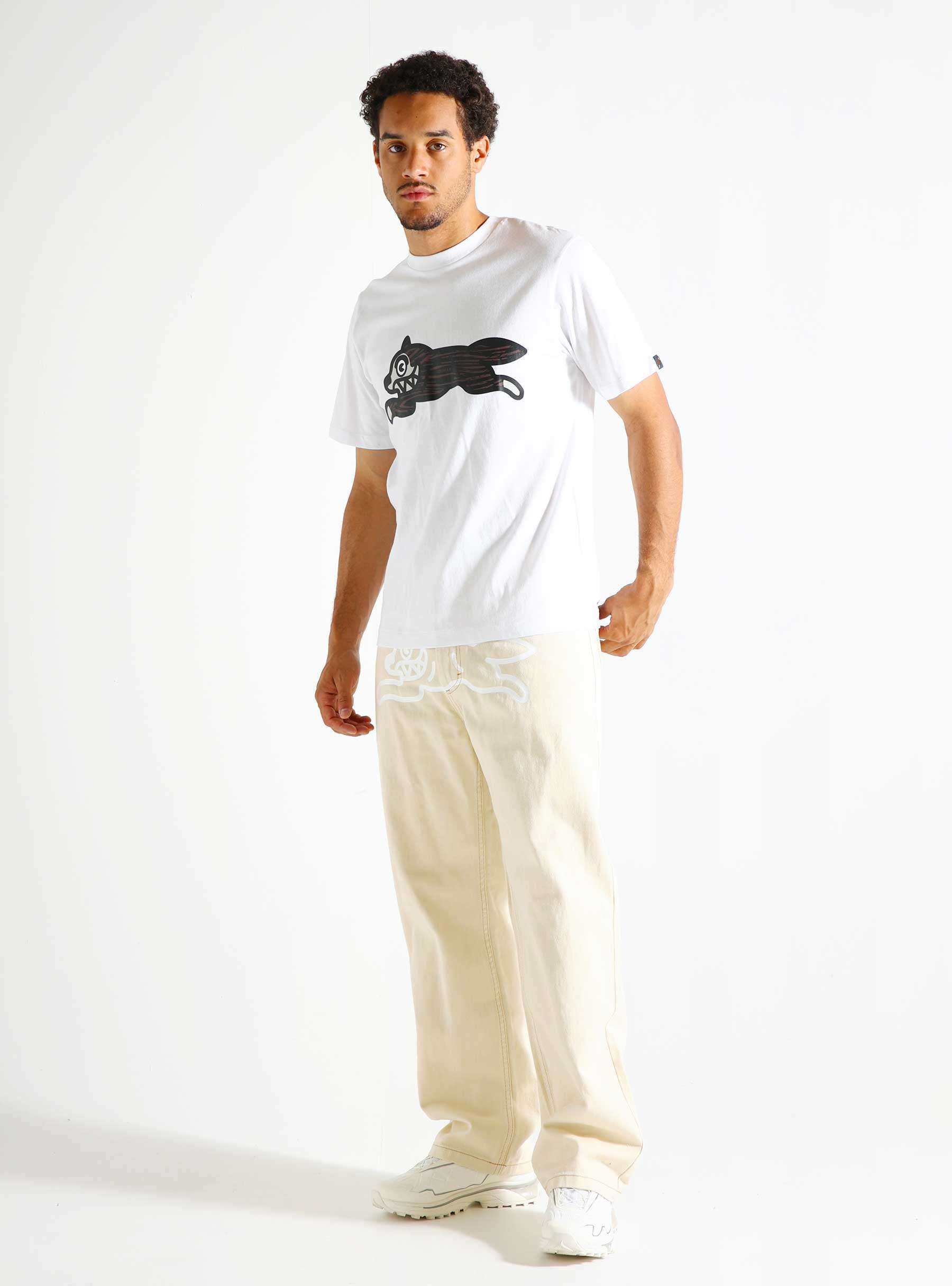 Woodgrain Running Dog T-Shirt White IC24345