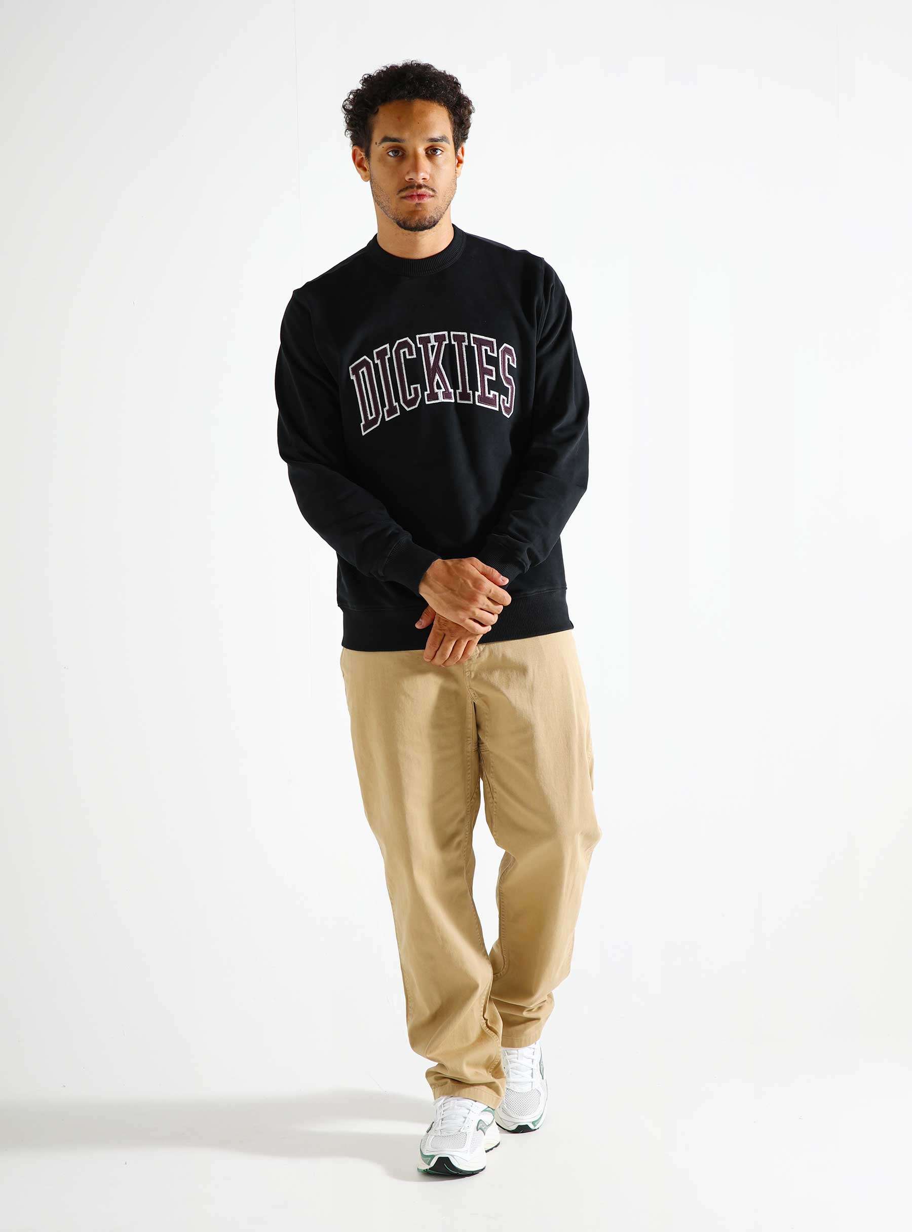 Aitkin Sweatshirt Black Plum Perfct DK0A4XABJ941