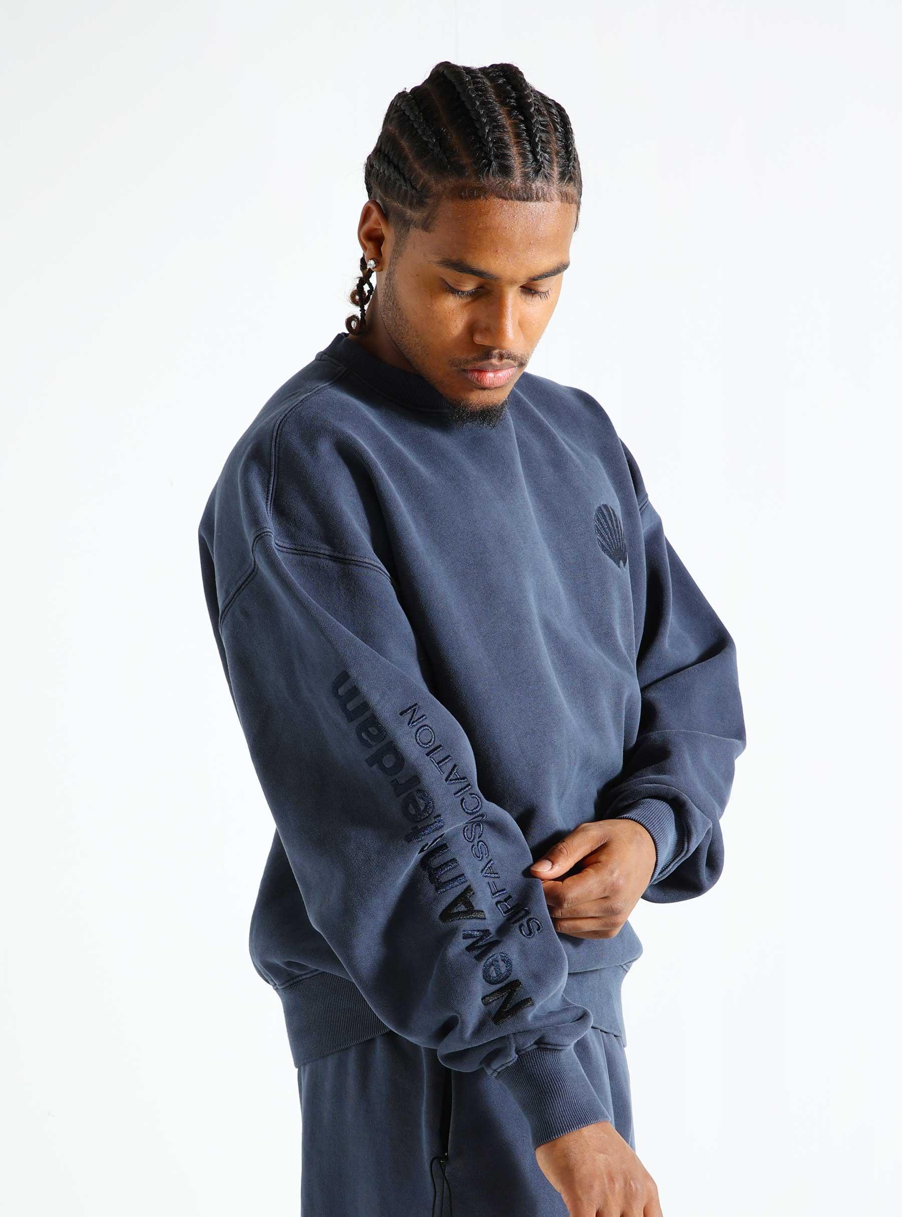 Logo Crewneck Tonal Navy Blazer 2402091003