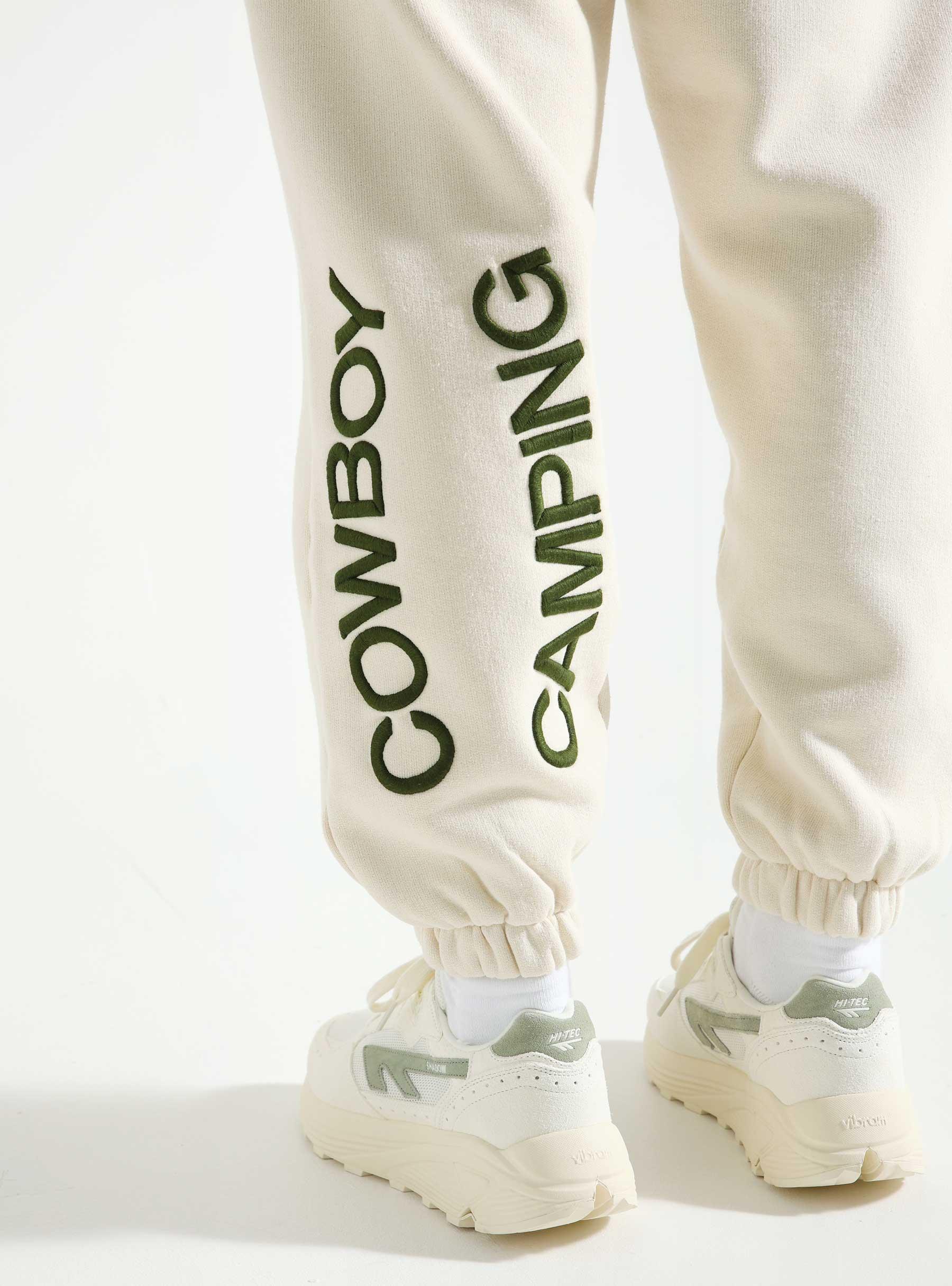 Cowboy Camping Sweatpants Marshmellow PALAW24009