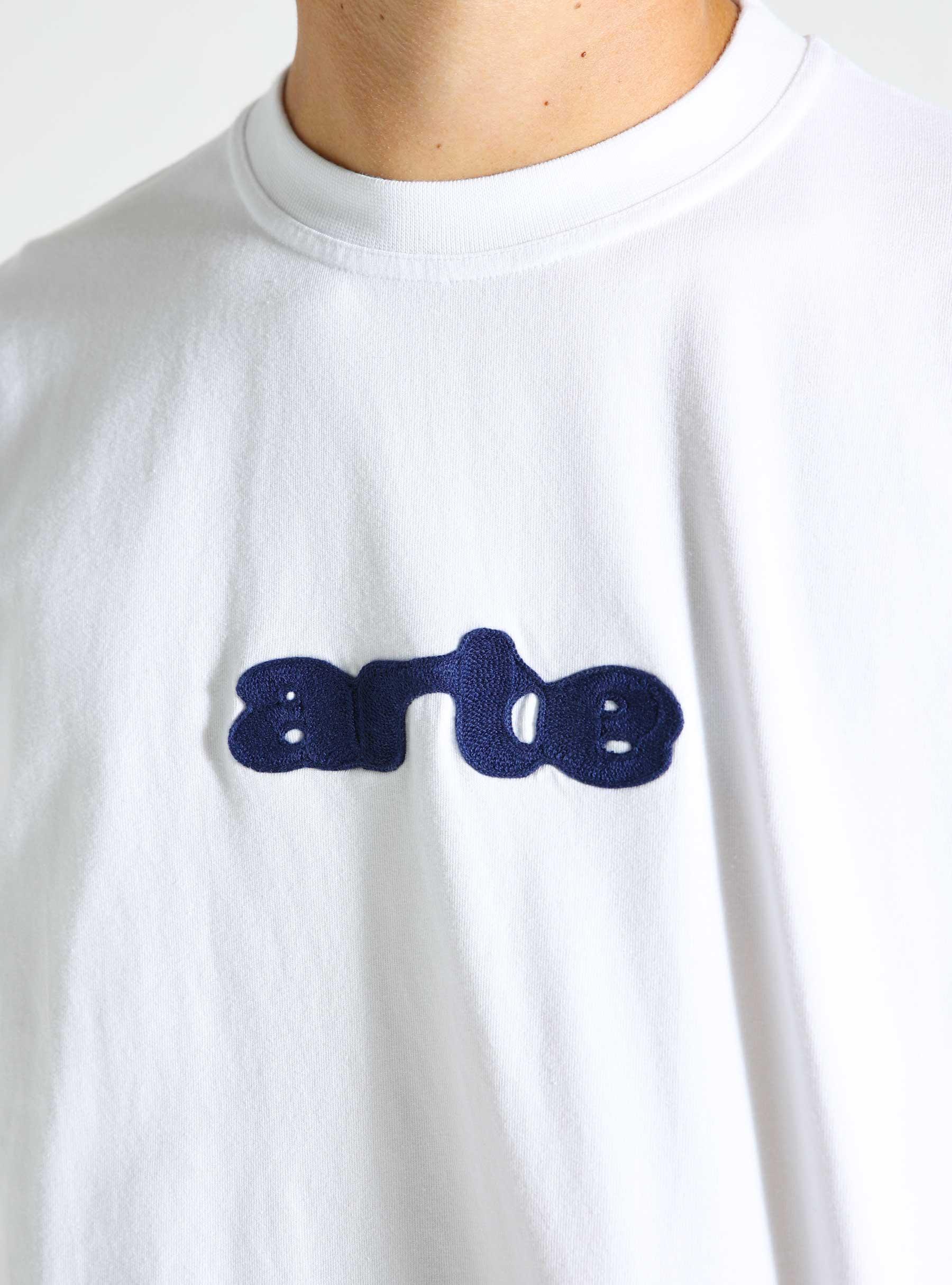 Blur Embroidery T-shirt White AW24-123T