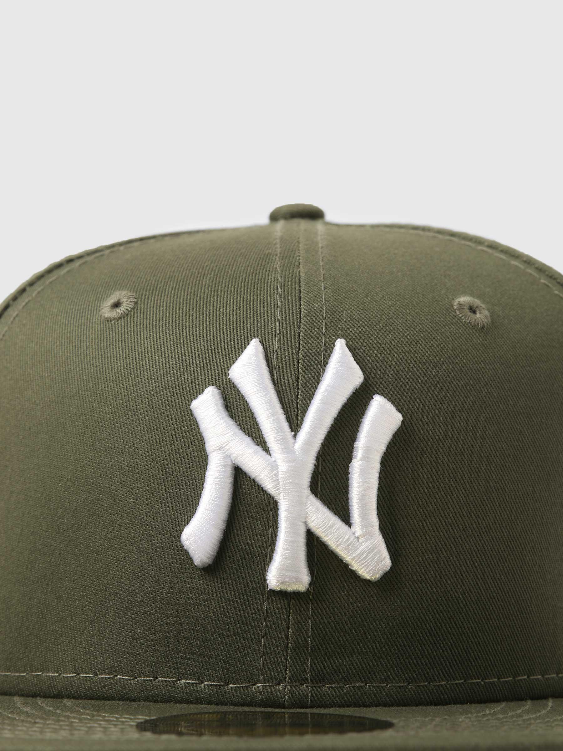 League Essential 59FIFTY New York Yankees  NOV 60222233