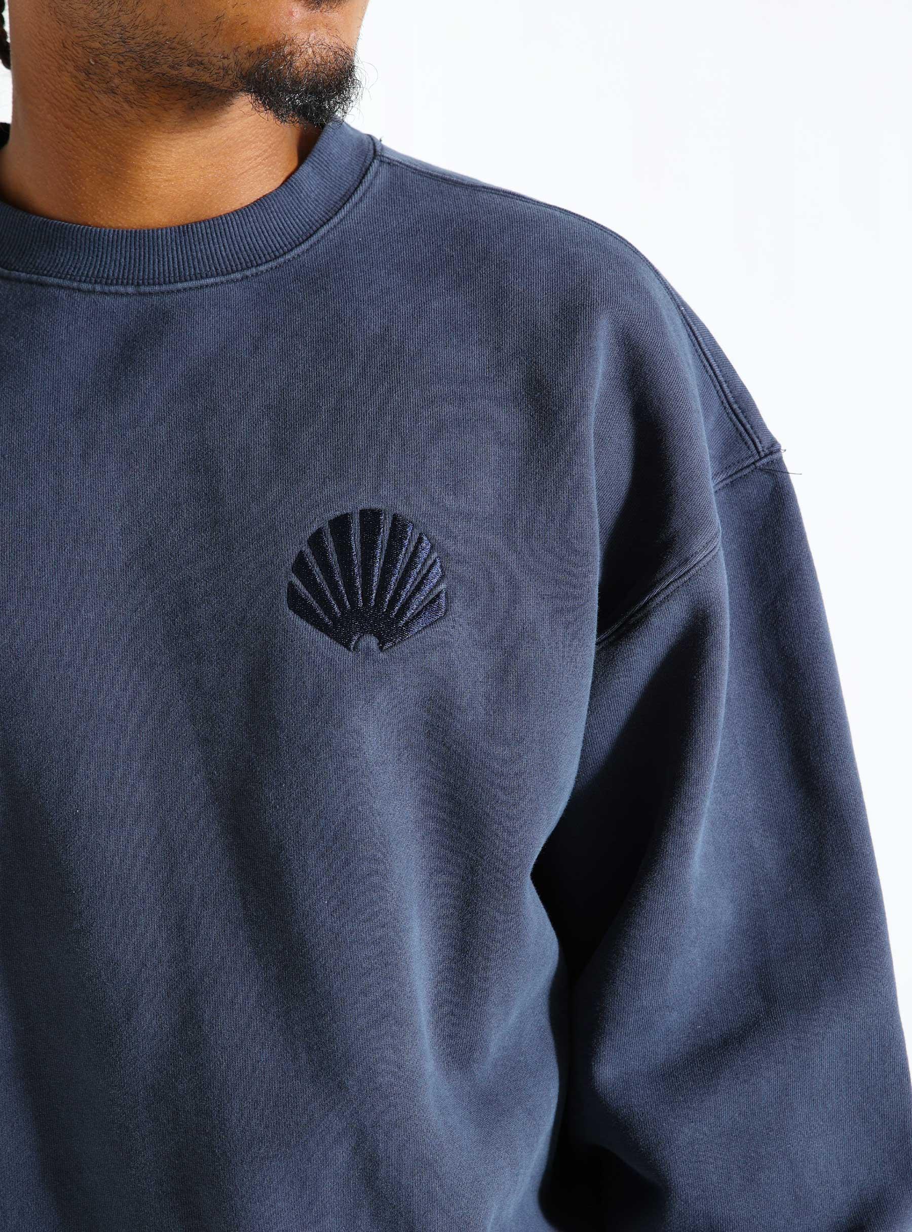 Logo Crewneck Tonal Navy Blazer 2402091003