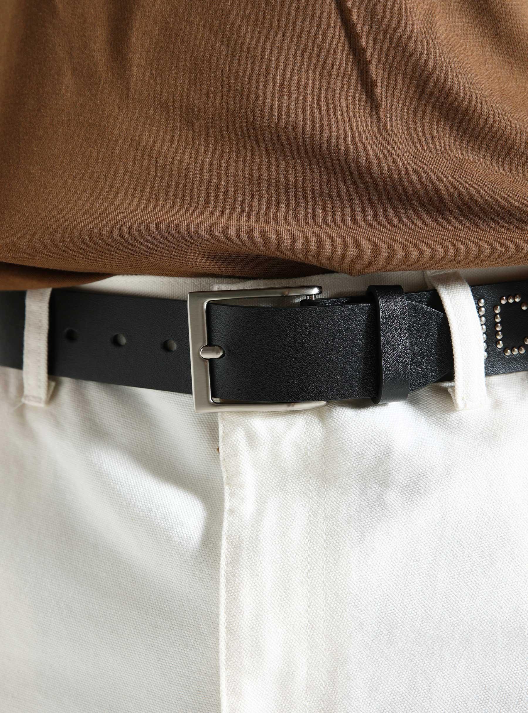 Studded Leather Belt Black IC24390