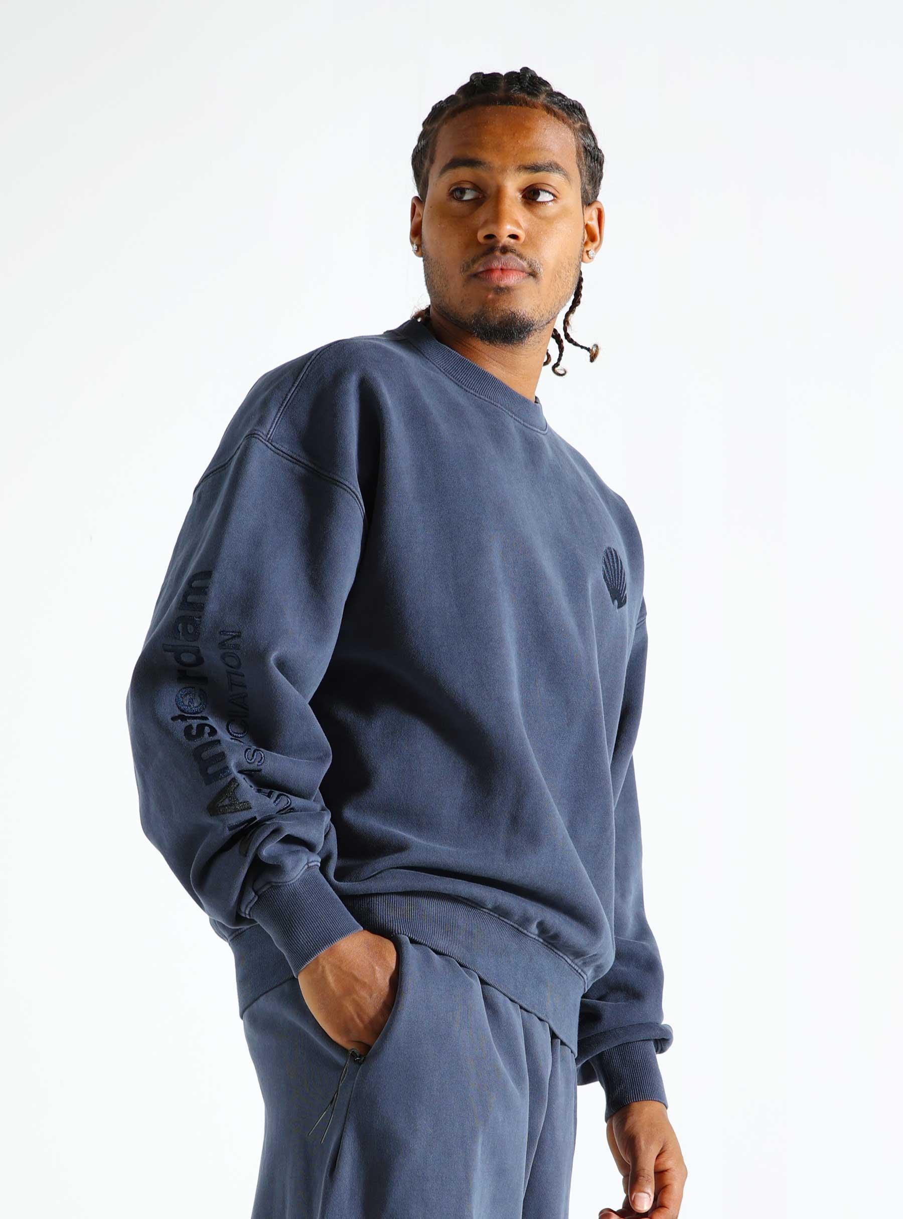 Logo Crewneck Tonal Navy Blazer 2402091003