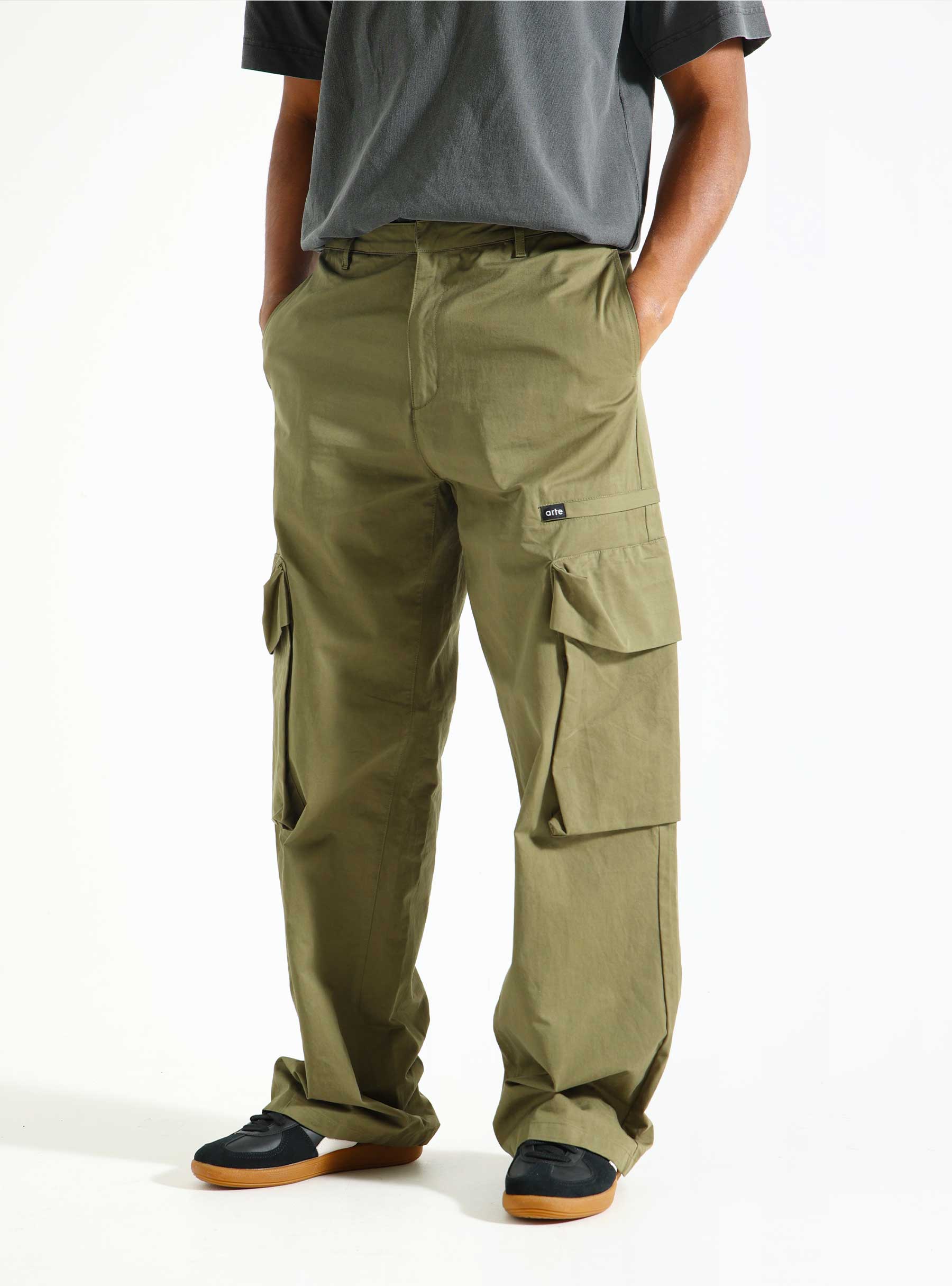 Arte Antwerp Park Pocket Pants Dark Green SS24-059P