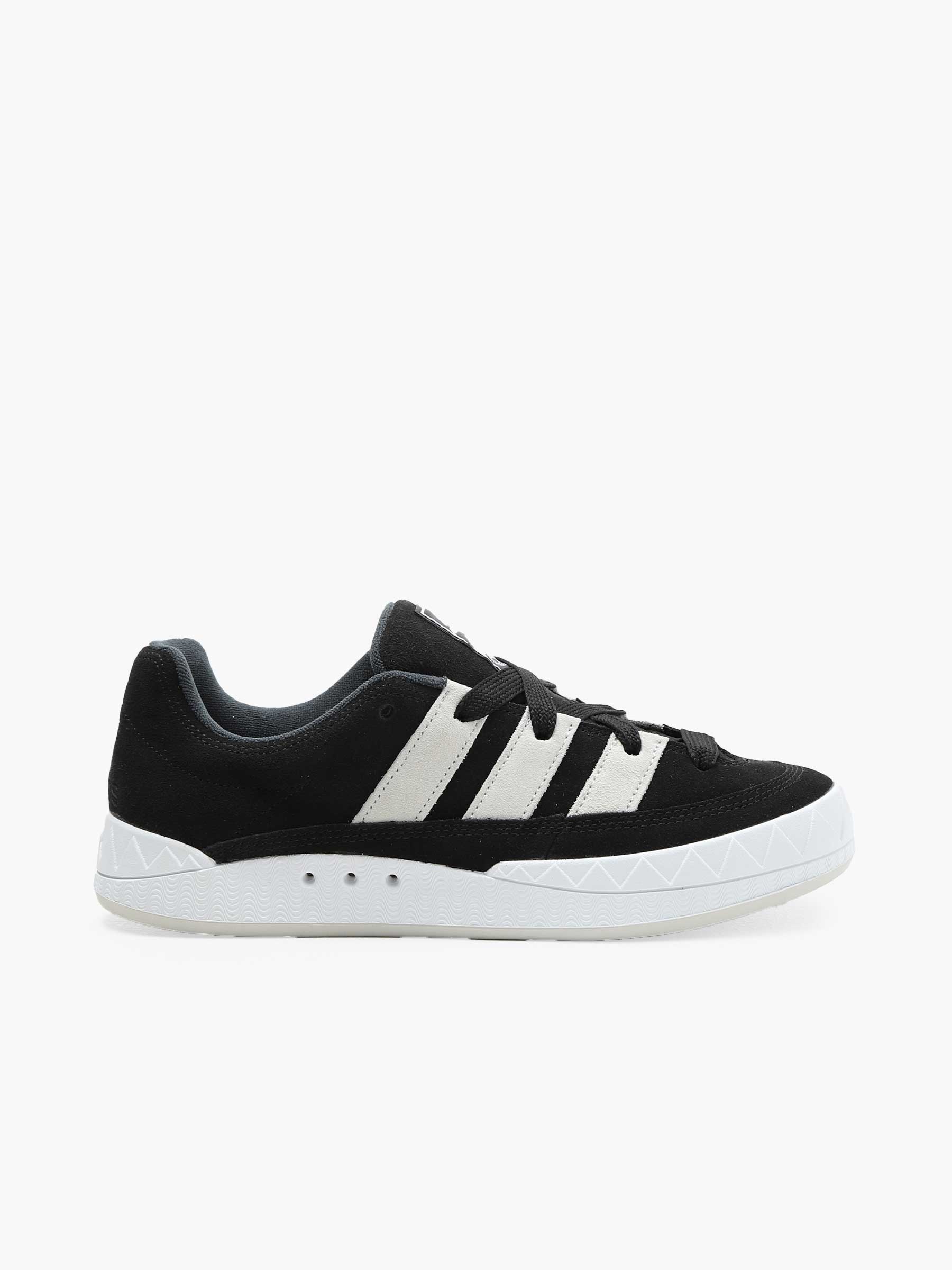 adidas Adimatic Core Black Crystal White Carbon ID8265