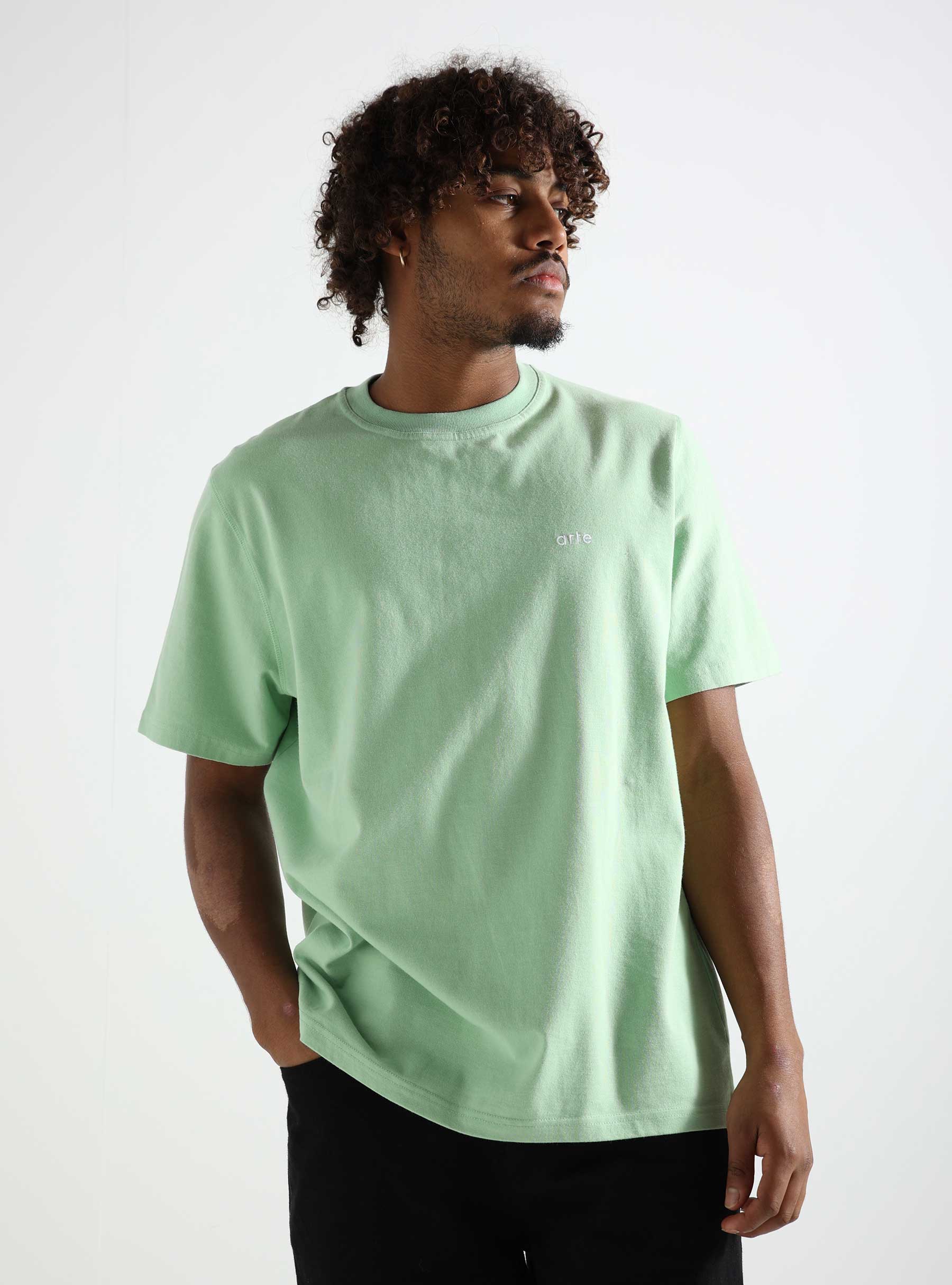 Arte Antwerp Teo Back Runner T-shirt Green SS24-022T