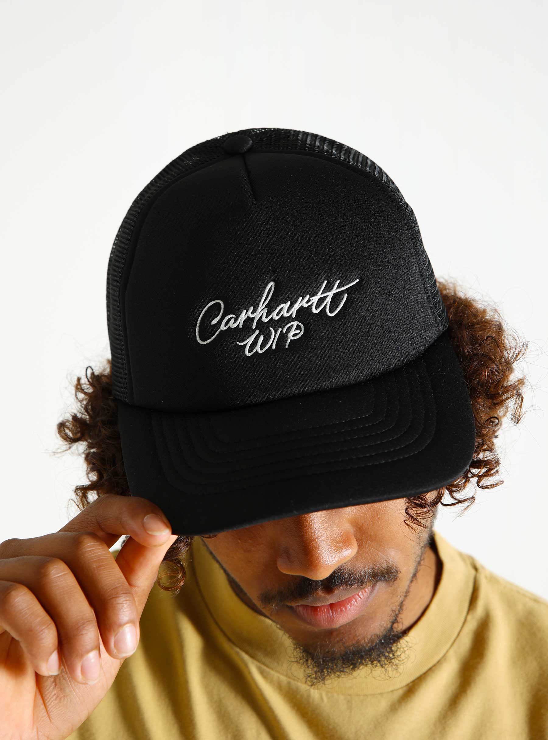 Carhartt WIP Signature Trucker Cap Black White I034024-0D2XX