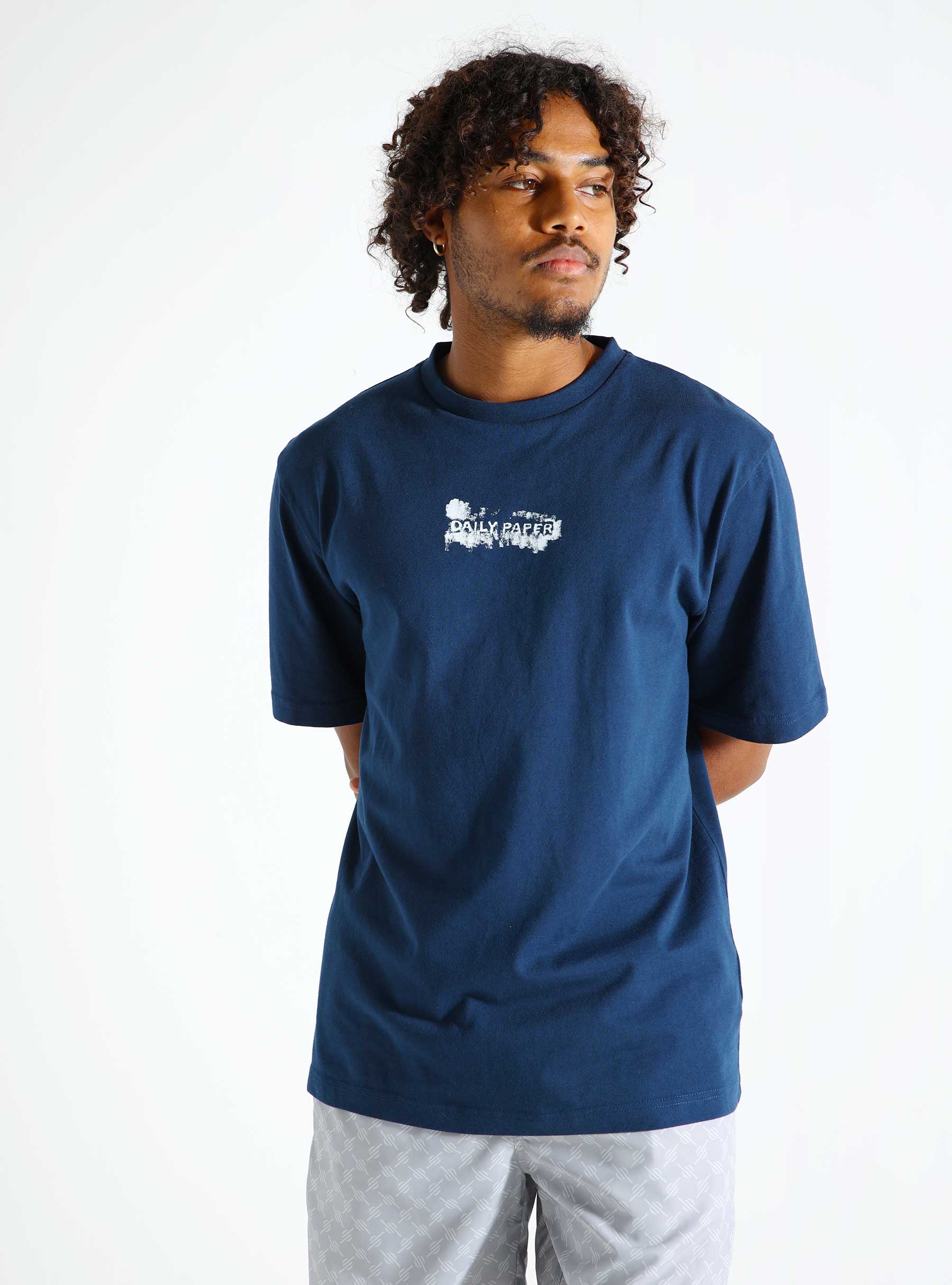 Daily Paper Scratch Logo T-Shirt Peagant Blue 2413014