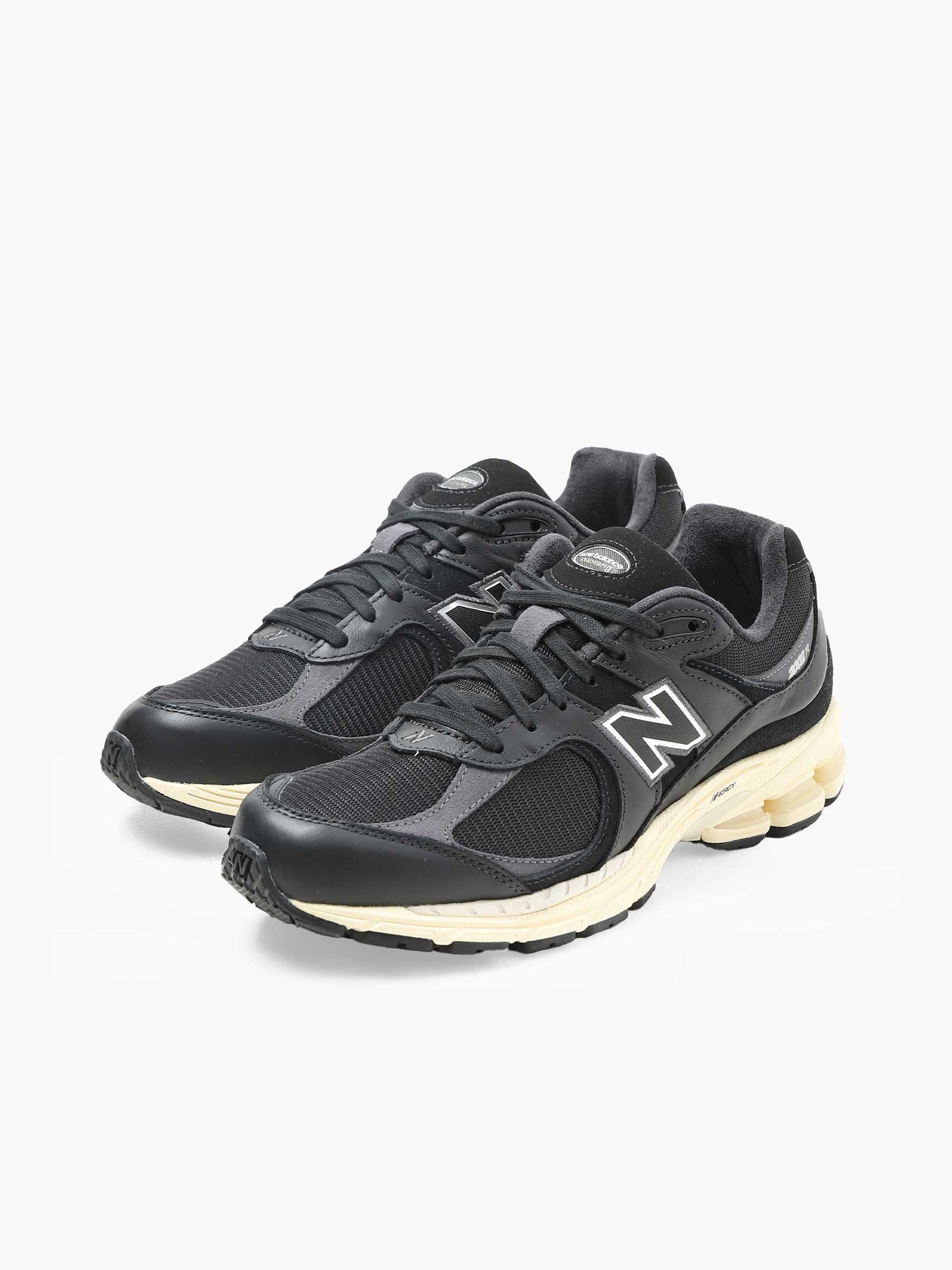 New Balance M2002RIB Black