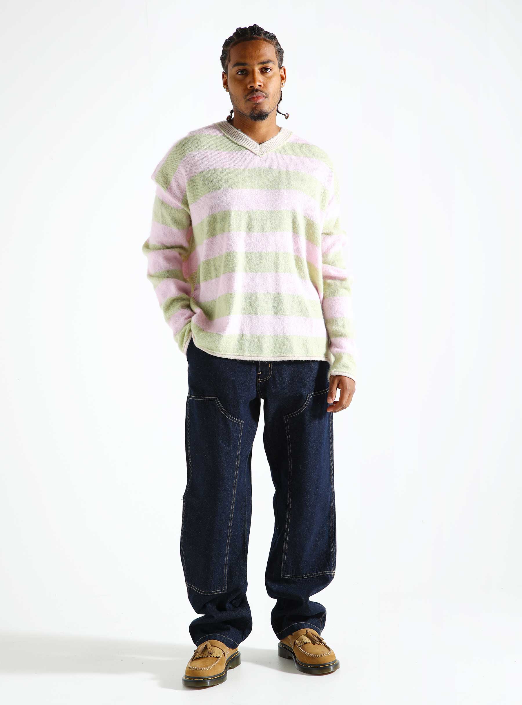 New Amsterdam Surf Association Straight Fit V-Neck Light Green Cradle Pink Stripes 2402062001