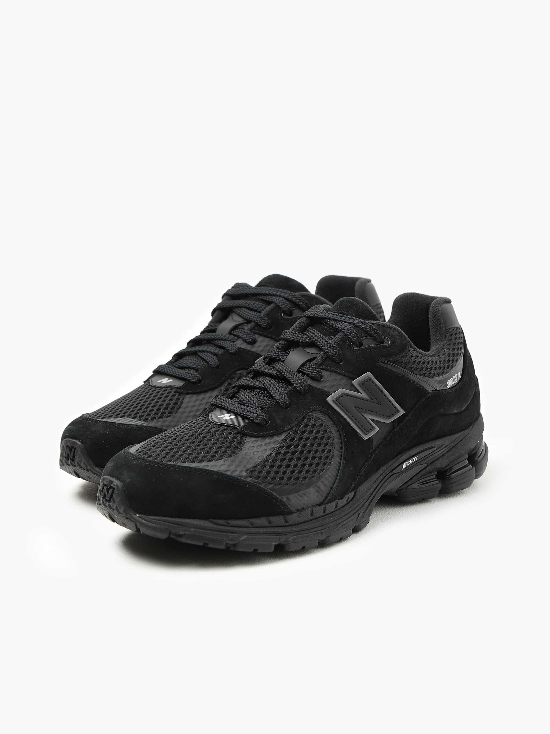 New Balance M2002WB Black