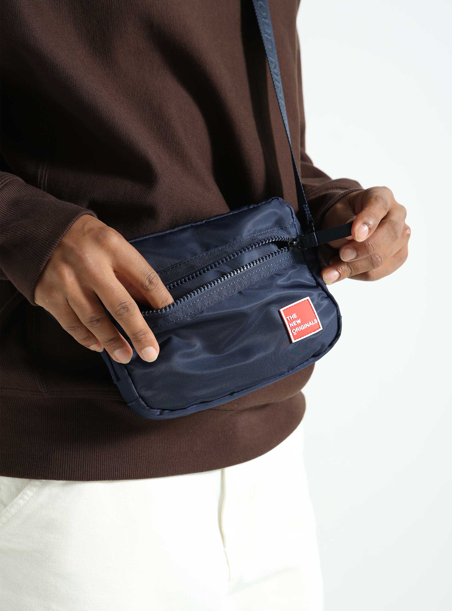 The New Originals Mini Messenger Bag Stock Navy 9009DMMBS24.602