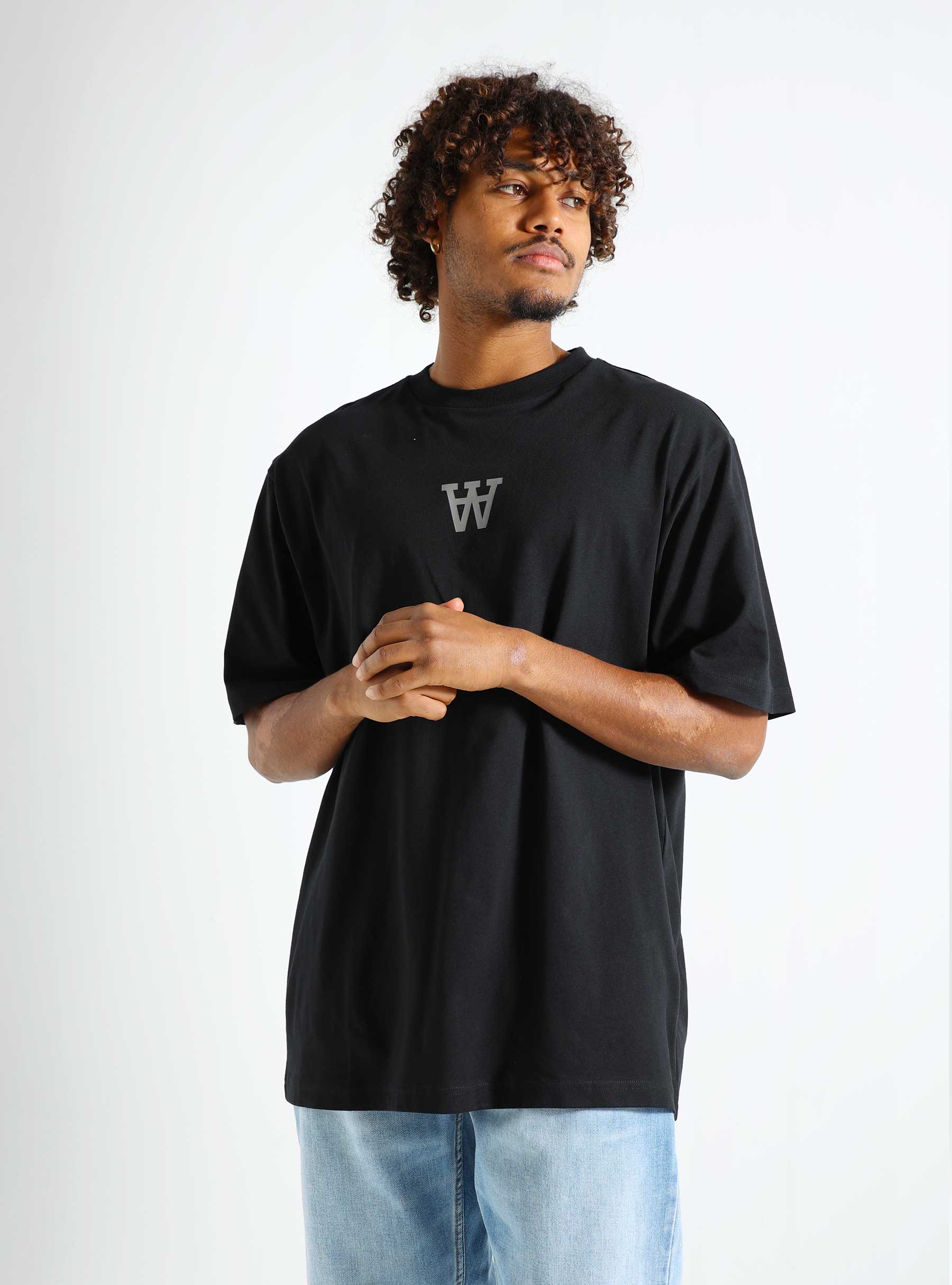 Double A by Wood Wood Asa AA T-Shirt 9999 Black 10295706-2323