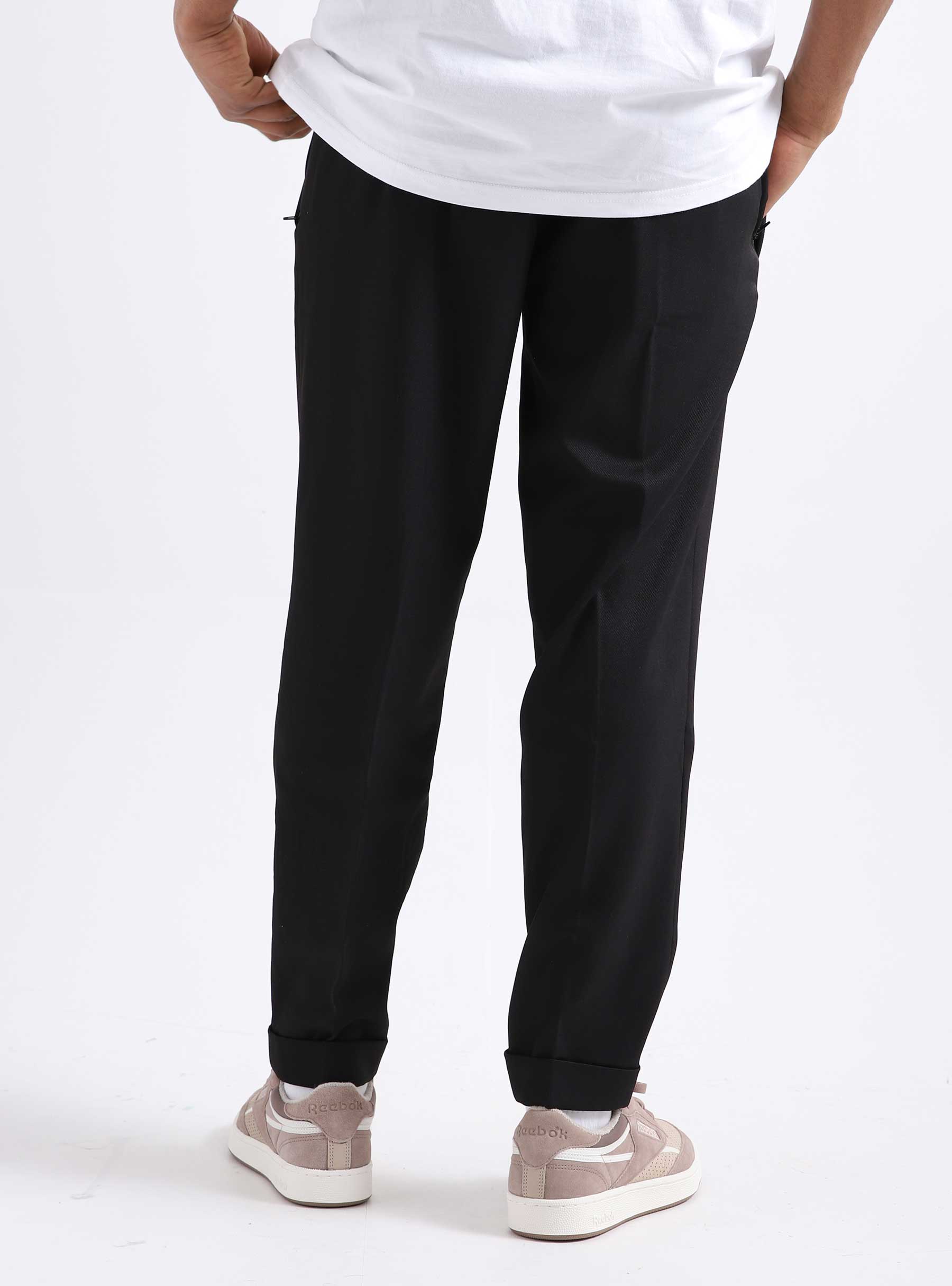 OLAF Slim Elasticated Trouser Black M990402