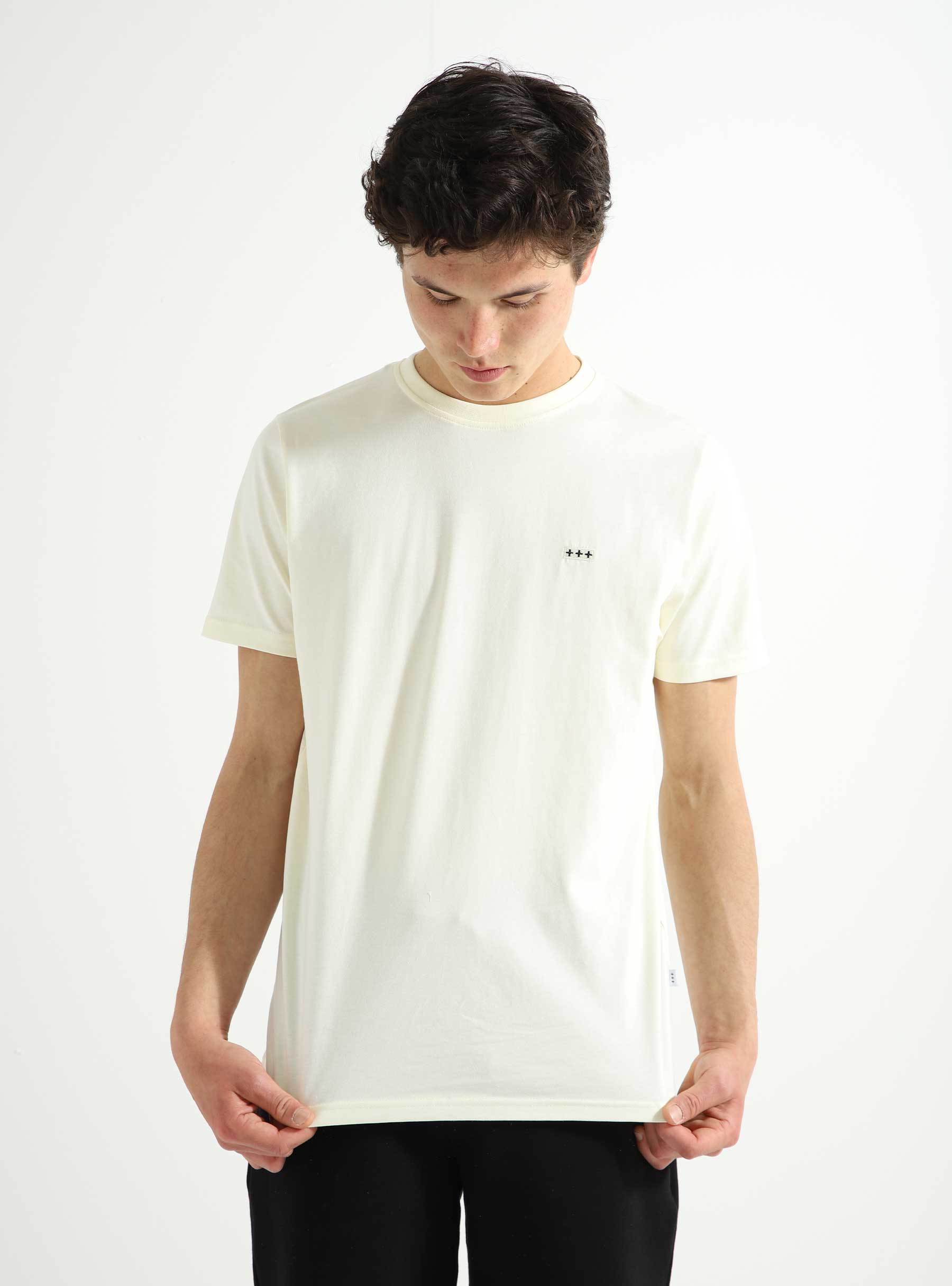 Quality Blanks QB03 Patch Logo T-shirt Off White