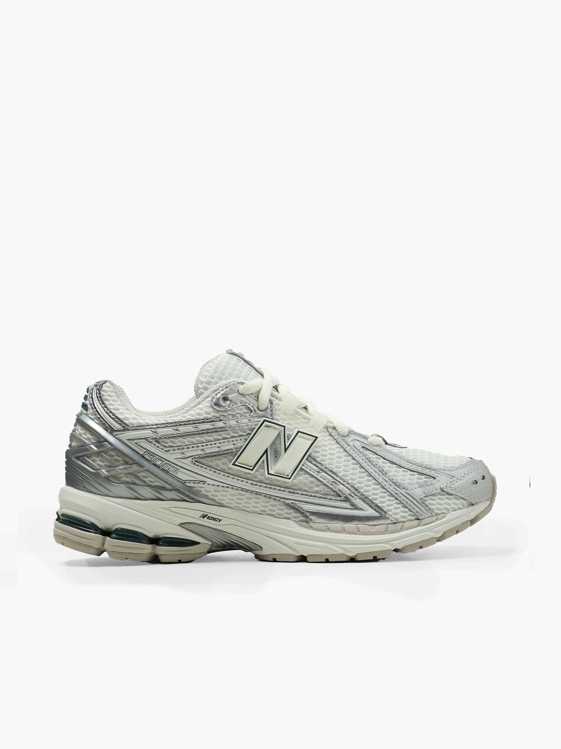 New Balance M1906REE Silver Metalic